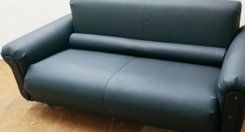Обивка дивана на дому. Пионерская